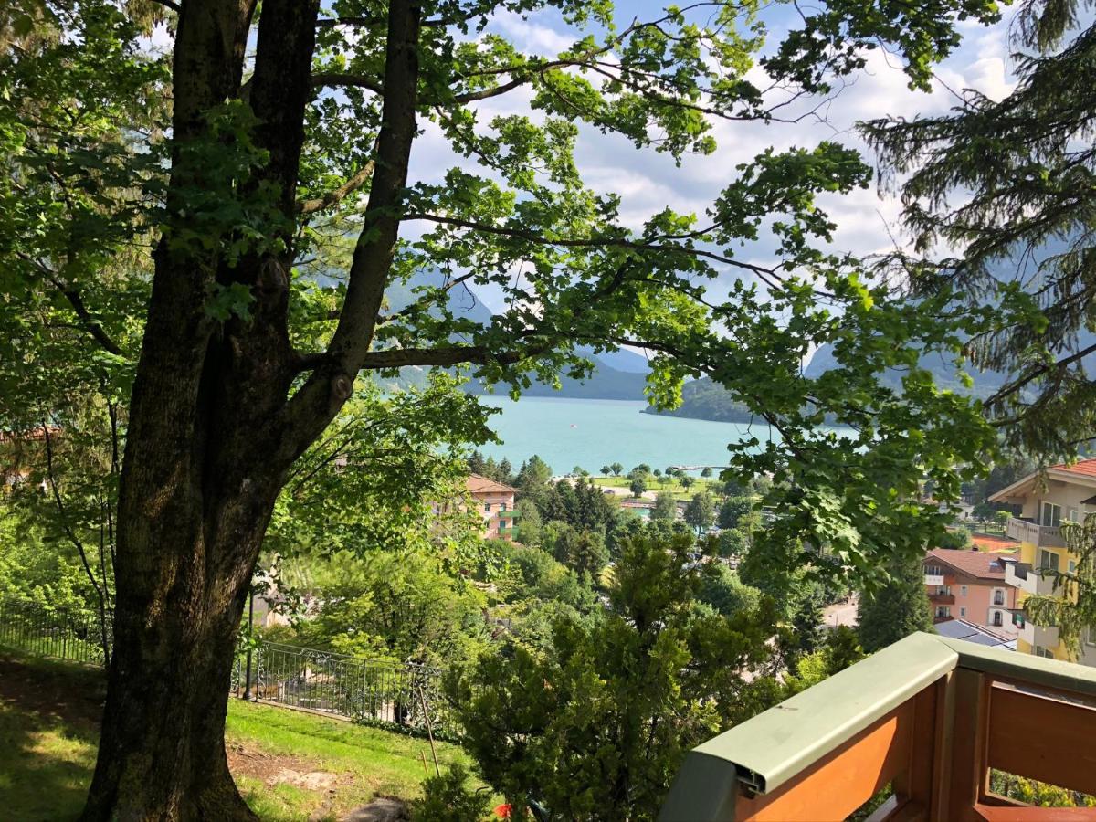 Hotel Miralago Wellness - Adults Only Molveno Extérieur photo