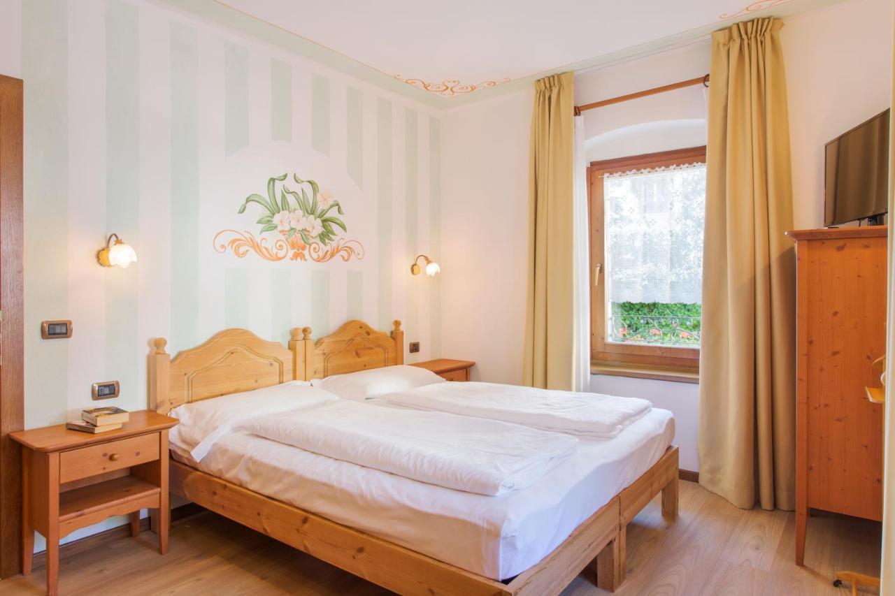 Hotel Miralago Wellness - Adults Only Molveno Extérieur photo